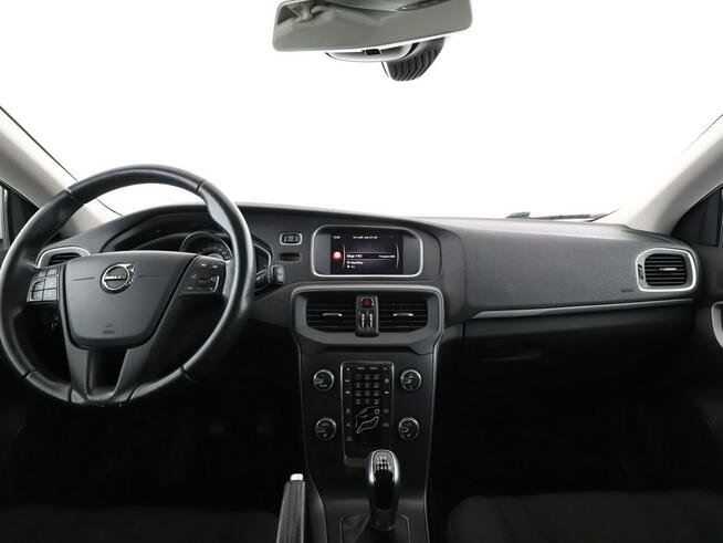 Volvo V40 navi PDC tempomat grzane fotele LED
