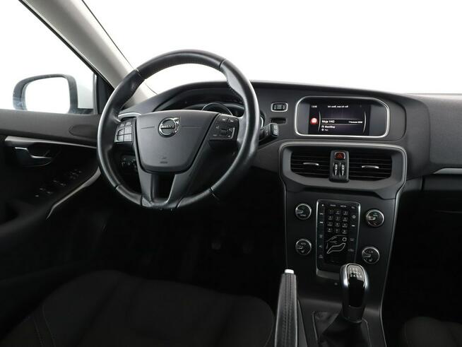 Volvo V40 navi PDC tempomat grzane fotele LED