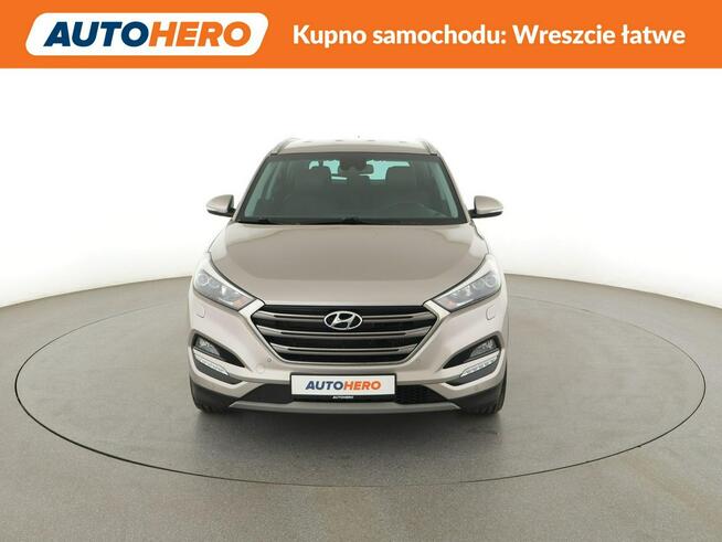 Hyundai Tucson Premium automat 177KM 4x4 skóra navi kamera LED hak grzane+wentyl. fot