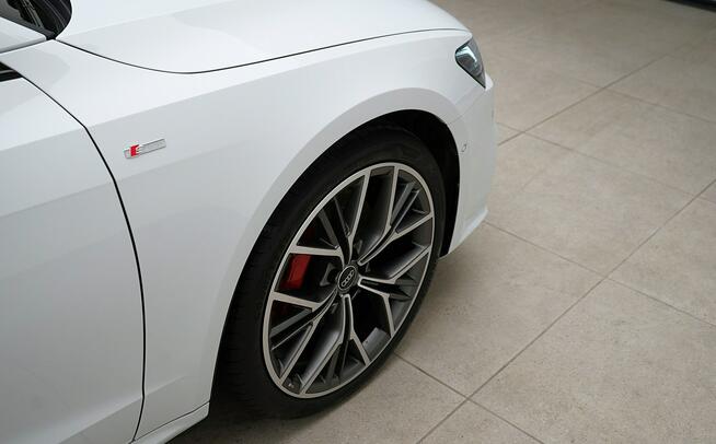 Audi A7 55 TFSIe 367KM Quattro B&O MatrixLaser HeadUp Hak ACC