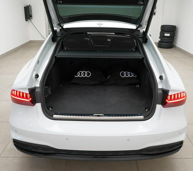 Audi A7 55 TFSIe 367KM Quattro B&O MatrixLaser HeadUp Hak ACC