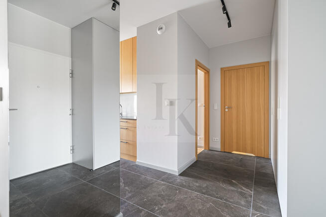 Zupełnie nowe mieszkanie z garażem-Pauza Ochota