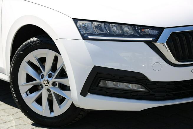 Škoda Octavia 1,5 150 KM Ambition-rej.2023 bezwypadkowa, serwisowana