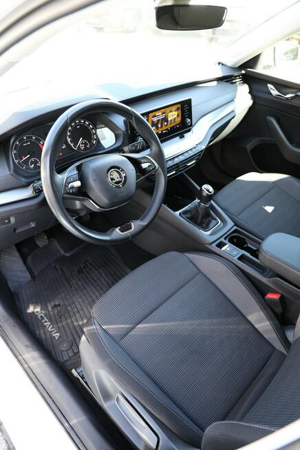 Škoda Octavia 1,5 150 KM Ambition-rej.2023 bezwypadkowa, serwisowana