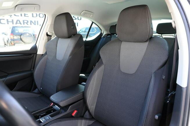 Škoda Octavia 1,5 150 KM Ambition-rej.2023 bezwypadkowa, serwisowana