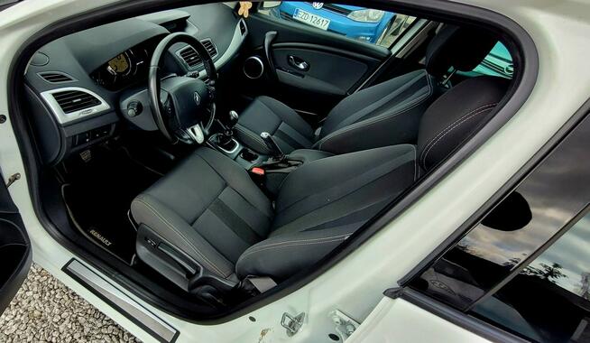 Renault Megane Nowy rozrząd! Po serwisie! Ksenon! Parktronic! Hans Free! Zamiana też!