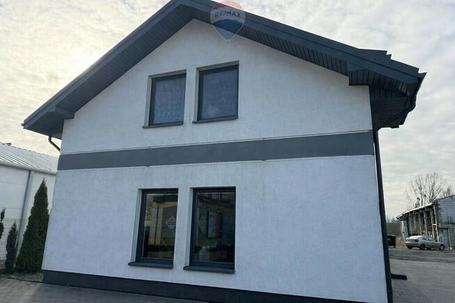 Nowoczesny budynek z magazynem,duża działka 1,1 ha
