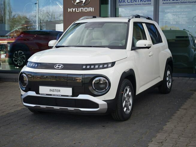 Hyundai Inster Moc 115 KM Bateria 49 kWh - wersja Smart - dostępny od ręki