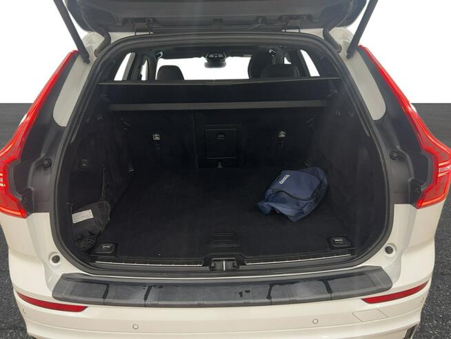 Volvo XC 60 B5 B AWD R-Design aut Kombi