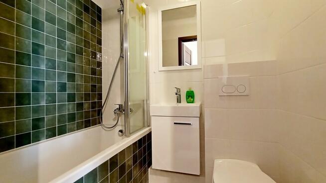 2 pokoje z garderobą – ul. Dzieci Warszawy 37