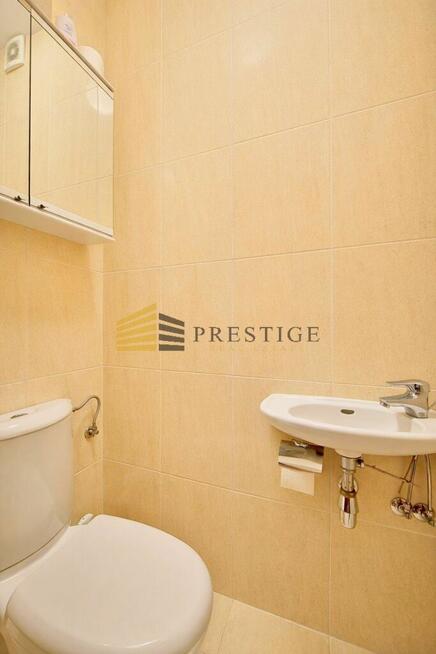 Dwupoziomowe mieszkanie z garażem metro