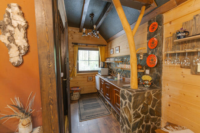 Sprzedam ośrodek wypoczynkowy JANOPOLE, 50 km od Warszawy