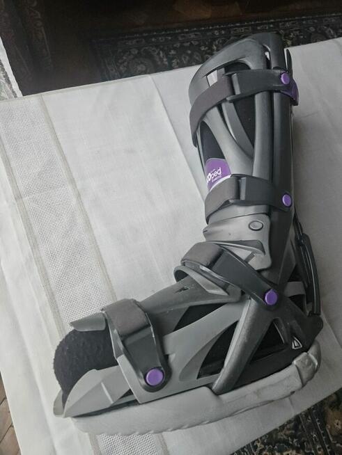 Sprzedam Ortezę VacoPed diabetic rozmiar M. Cena 400PLN