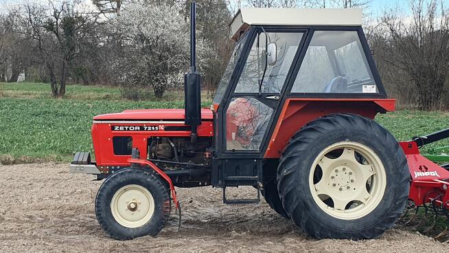 Ciągnik zetor 7011 wspomaganie wąskie koła