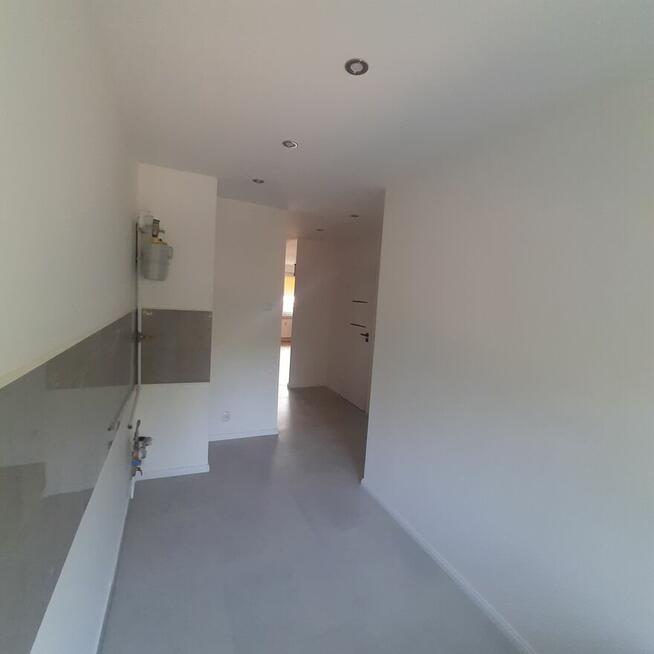 Mieszkanie trzypokojowe Legnica oś. Piekary A.