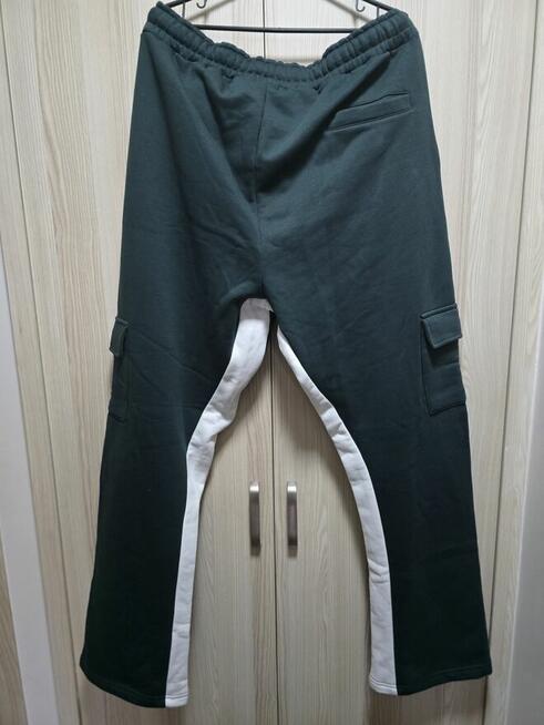 Spodnie dresowe ciepłe. Nowe.
