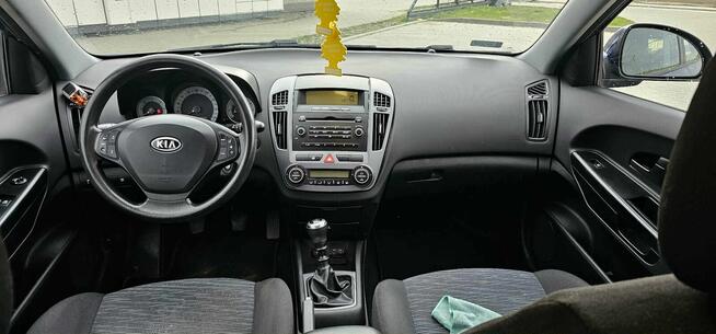 Sprzedam bardzo ładna kie ceed 2009 rok 1.6crdi ładny stan!