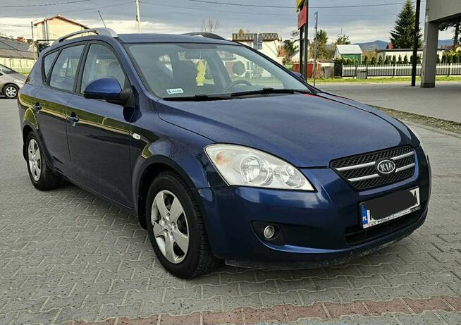 Sprzedam bardzo ładna kie ceed 2009 rok 1.6crdi ładny stan!