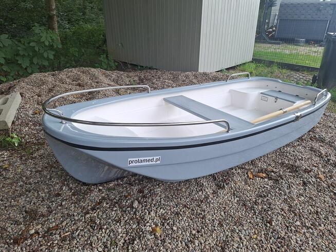 Łódka wędkarska, na ryby ,rekreacyjna, turystyczna