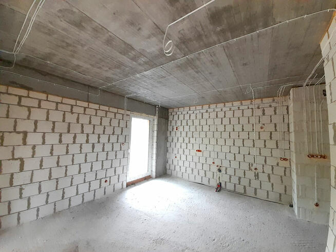 Elektryk / pomocnik elektryka / instalacje (k/m/n)