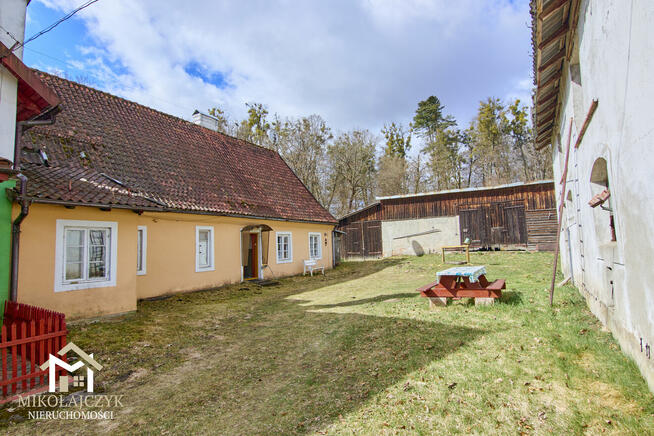 Woryny / Dom z budynkami gospodarczymi + ziemia + stawy