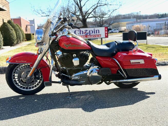 Piekny bezwypadkowy oryginalny lakier