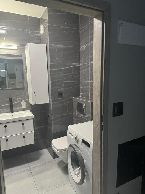 Zamienię mieszkanie 38 m2 , 2 pokoje z balkonem na większe