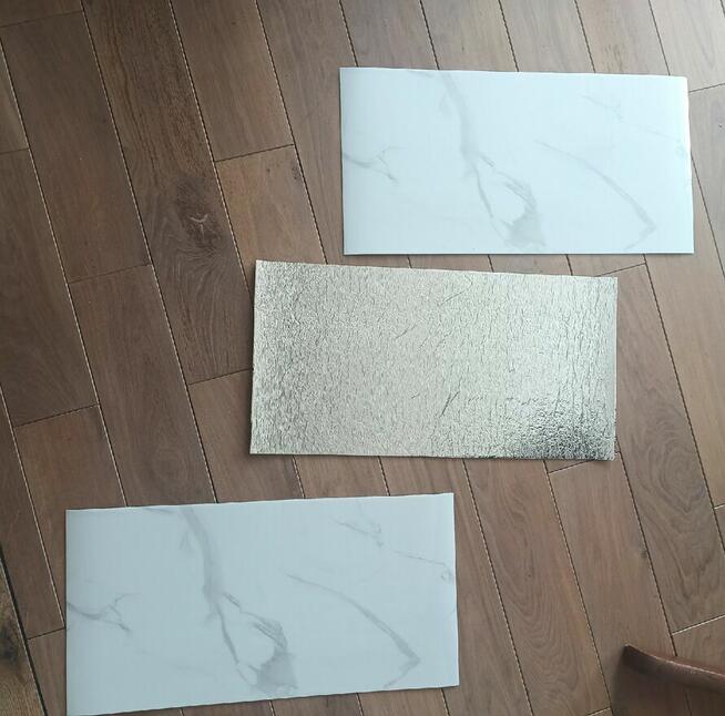 Płytki samoprzylepne 30x60 cm