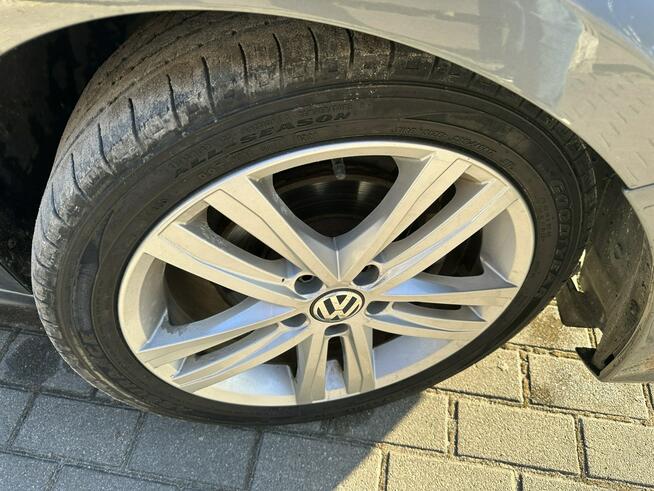 Volkswagen Jetta Mocna benzyna, automat ,nawigacja, światła dzienne, Isofix, USB, Aux