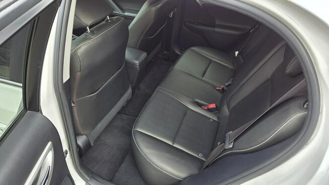 Lexus CT 1.8 HSD 136KM LIFT Kamera PDC LEDY Skóra Navi Super stan