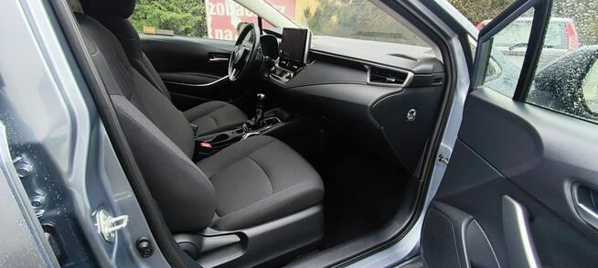 Toyota Corolla 1.5 125KM 32tys.km1-właścieciel BEZWYPADKOWY,Serwisowany,stan IDEALNY
