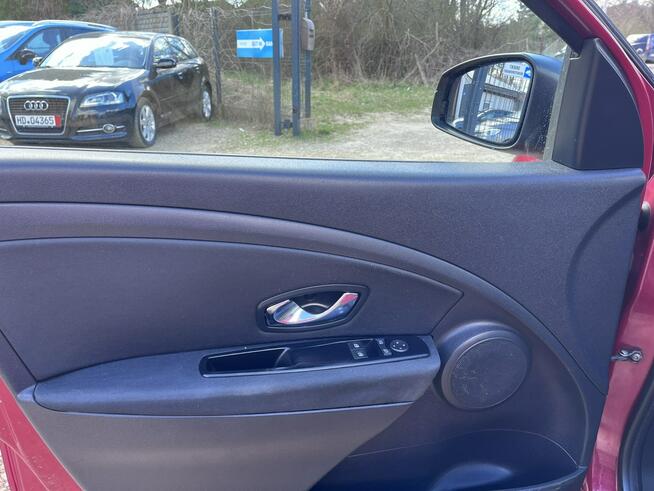 Renault Megane 1.6 101KM Klima Navi Tempomat EL szyby Bez Rdzy Stan BDB BEzwypa Opłac