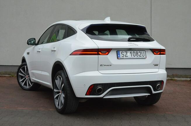 Jaguar E-Pace 2.0 i 250 KM R-Dynamic AWD/ Panorama/ Meridian/ Ele.fotele/ Kamera 360