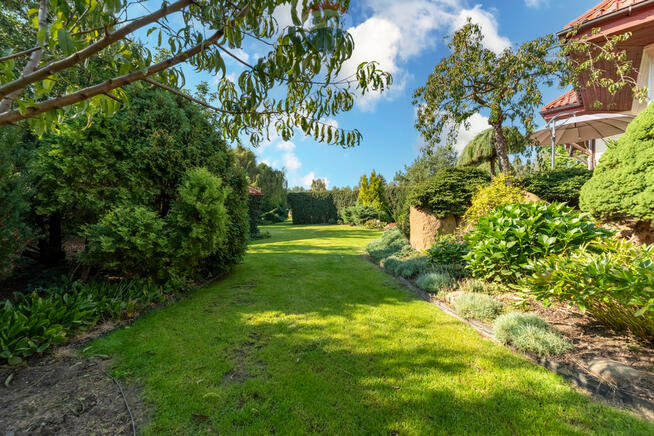 Kampinos, działka do podziału+dom dwupokoleniowy