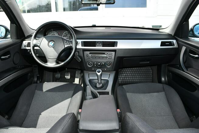 BMW 318 2.0i Klimatyzacja-sprawna Opłaty ważne do 17.06.2026