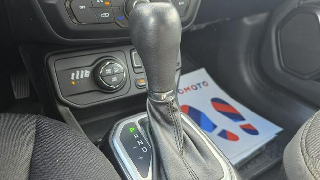 Jeep Renegade automat 4x4 bixenon duza navi