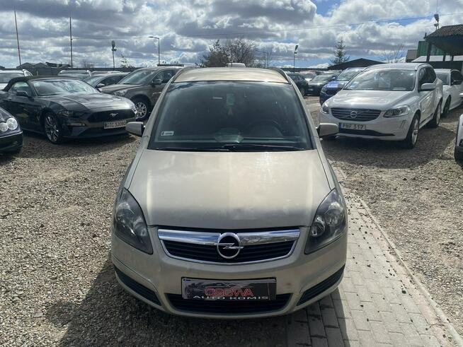 Opel Zafira 1.9 cdti 101 KM 7 os. Klima nowe tarcze opony nowy PT techniczne bdb