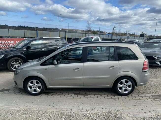Opel Zafira 1.9 cdti 101 KM 7 os. Klima nowe tarcze opony nowy PT techniczne bdb