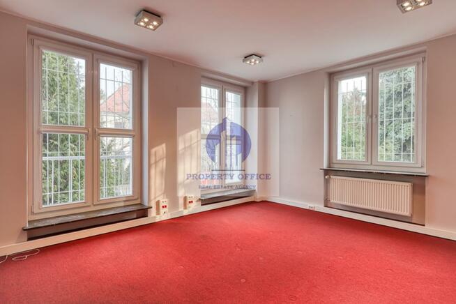 Dom Warszawa Praga-Południe, Saska Kępa, Obrońców