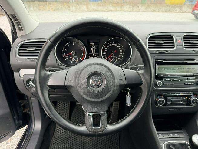 Volkswagen Golf Kompletny nowy rozrząd, Exclusive, Grzane fotele, Czujniki parkowania