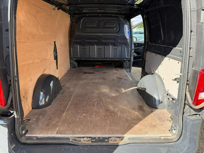 Mercedes Vito extralong, automat, navi, kamera!