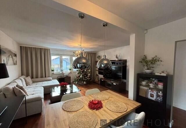 4-pokojowe mieszkanie na Wawrze