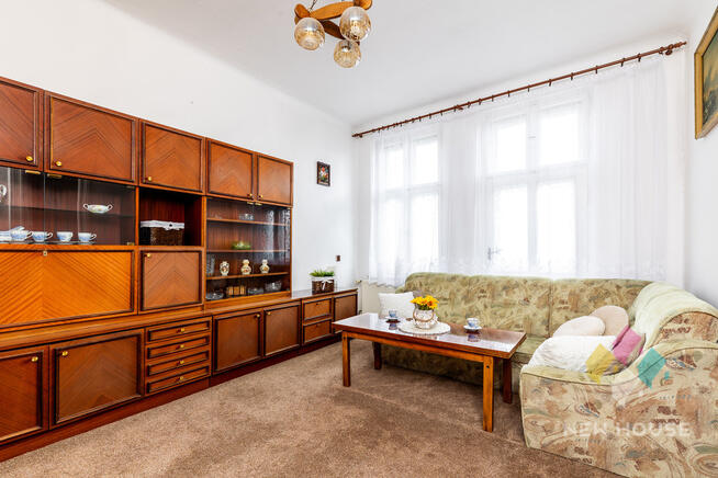 3 pokojowe z balkonem, w kamienicy