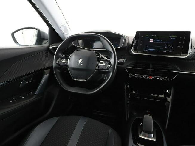 Peugeot 2008 EV automat kamera LED tempomat