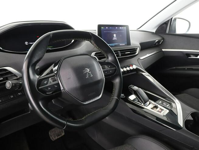 Peugeot 3008 PHEV automat półskóra virtual cocpit navi klima auto kamera i czujniki