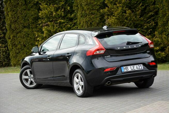 Volvo V40 Xenon Ledy Virtual Zegary Parktronik ASO Alu16 Nowe Opony