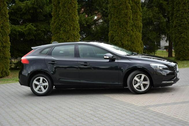 Volvo V40 Xenon Ledy Virtual Zegary Parktronik ASO Alu16 Nowe Opony