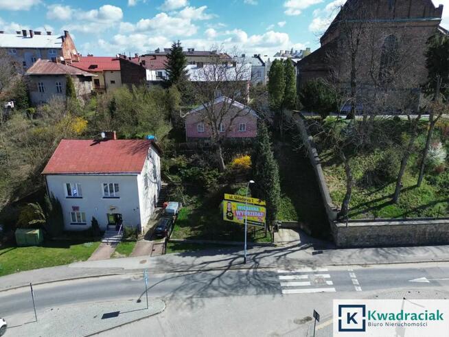Dom Krosno, Podwale