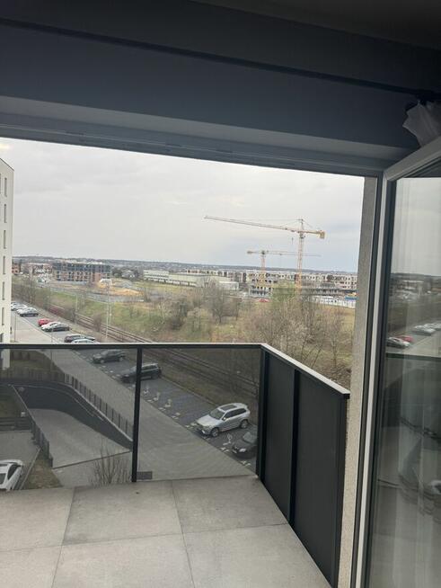 Zamienię mieszkanie 38 m2 , 2 pokoje z balkonem na większe