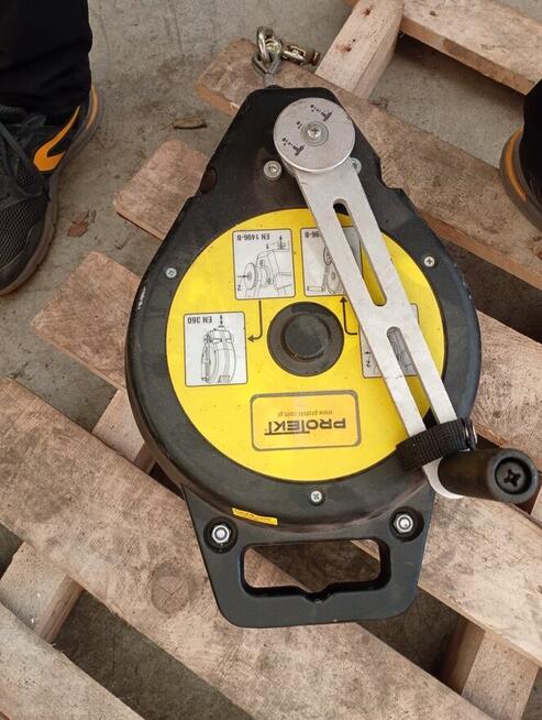 Sprzedam wciągi łańcuchowe, zblocza, liny, zawiesia